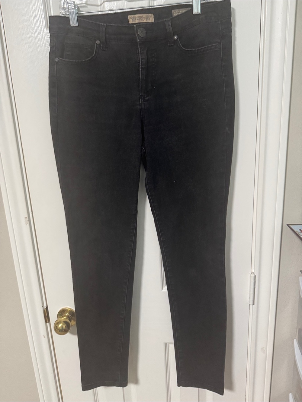 Black Women's High-Rise Skinny Jeans